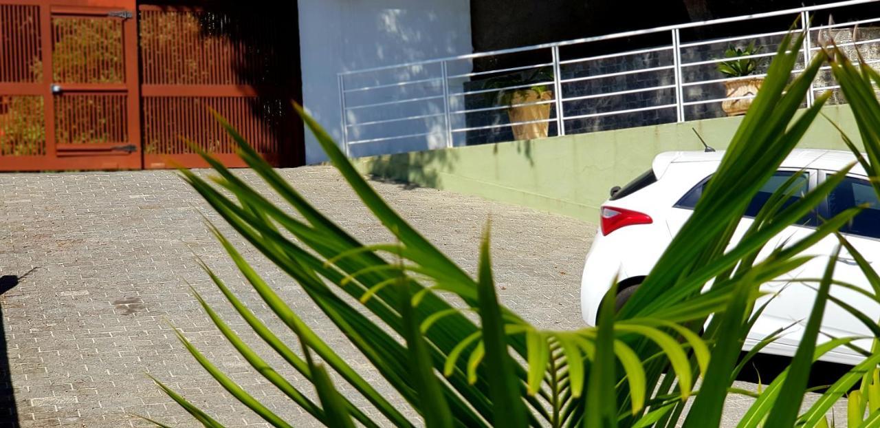 Casa 6 Suites Geriba Buzios C Piscina Extérieur photo